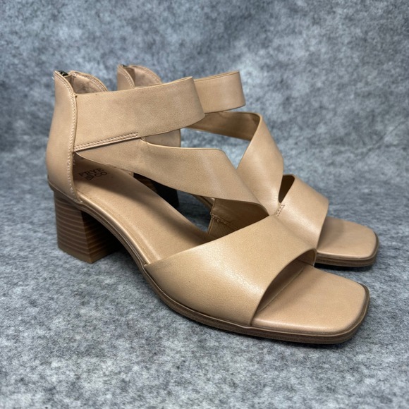 Frye & Co‎ Roxy Sandals Womens Size 11 Block Heel Zip Back Shoe Beige - Picture 1 of 9